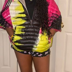 Short sleeve Poncho puffer with hood